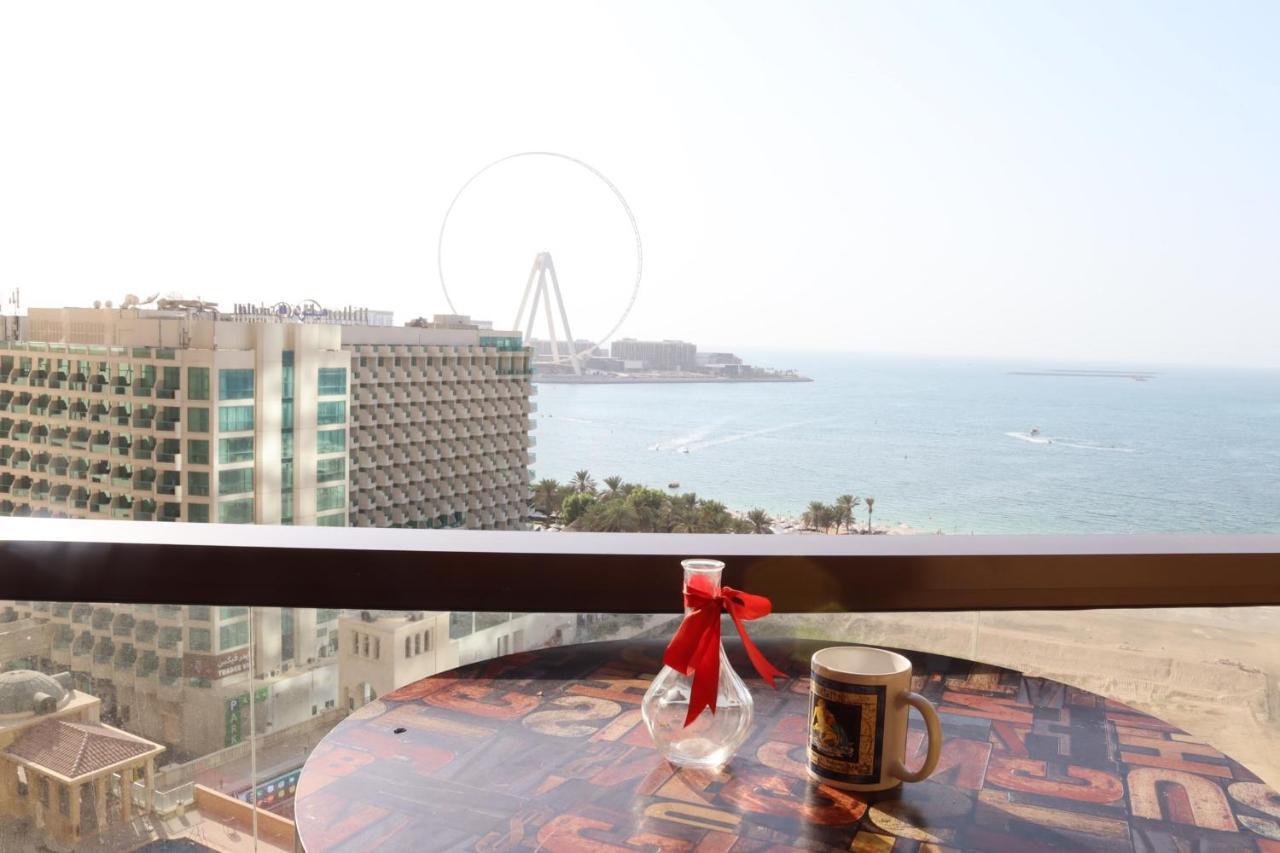 California Hostel Dubai Beach Exterior photo